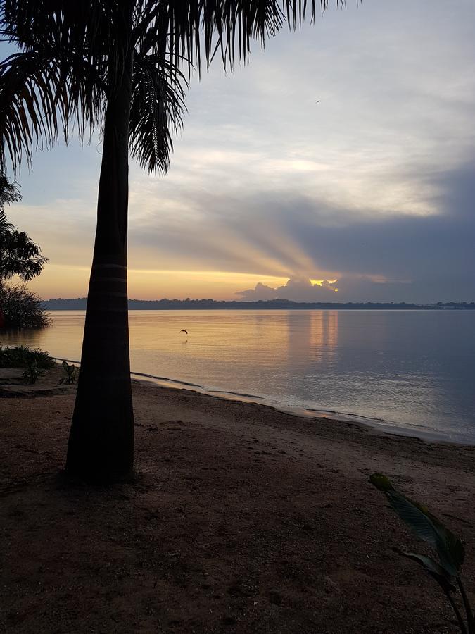 The Palms Beach Hotel And Restaurant Limited Entebbe Exterior foto