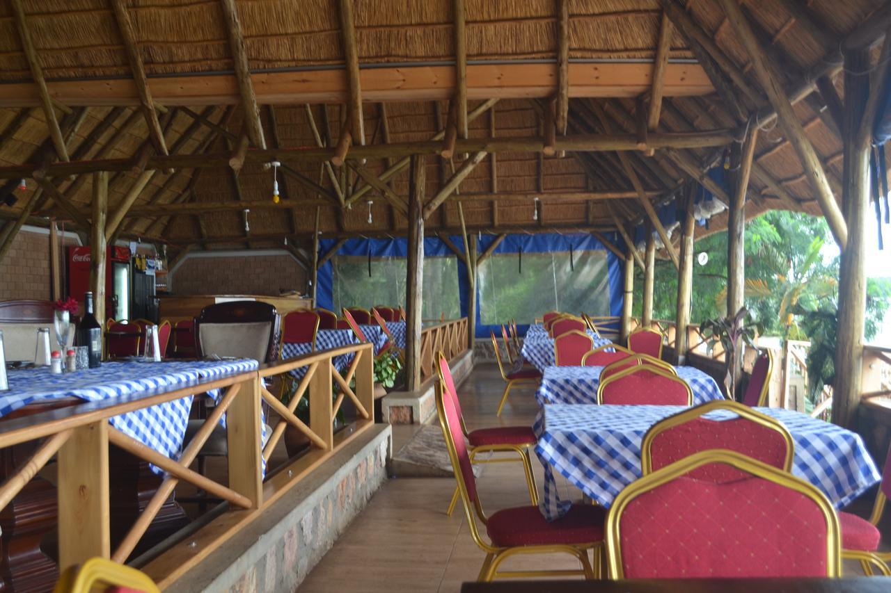 The Palms Beach Hotel And Restaurant Limited Entebbe Exterior foto